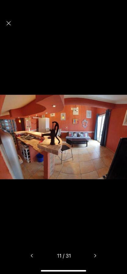 Mas Bien Etre Apartment Fourques  Luaran gambar